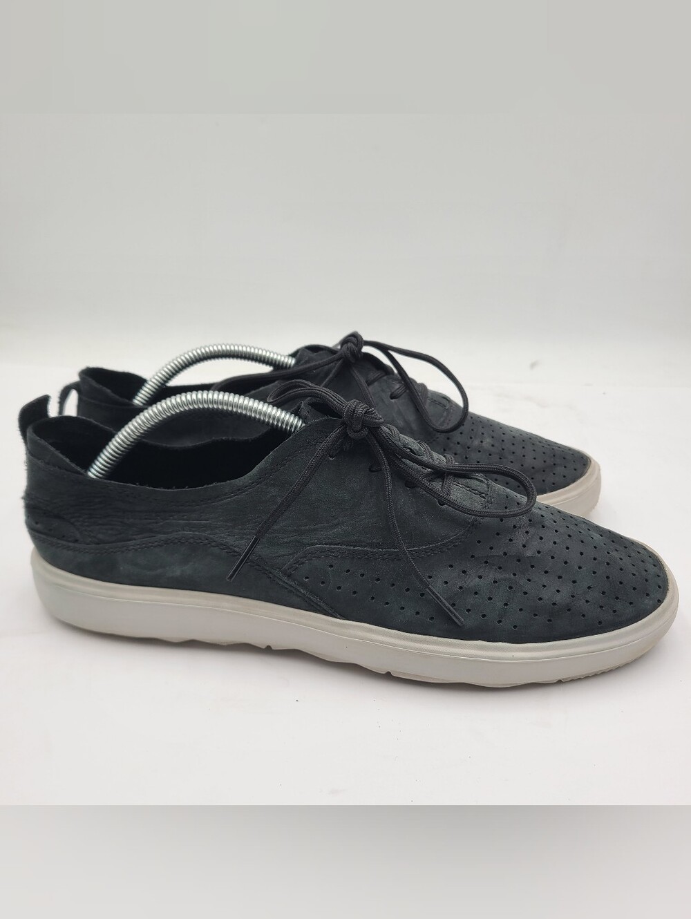 B48 Merrell Around Town City Sneakers Womens 11 Black Shoes Outdoor Hiking Suede
